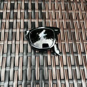 Ray-Ban Folding Wayfarer Square Sunglasses with Cloth and Leather Carrier